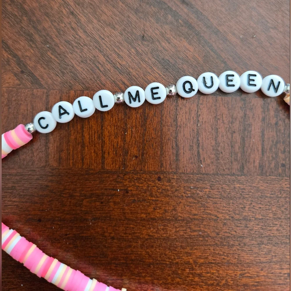 Phone wristlet strap 